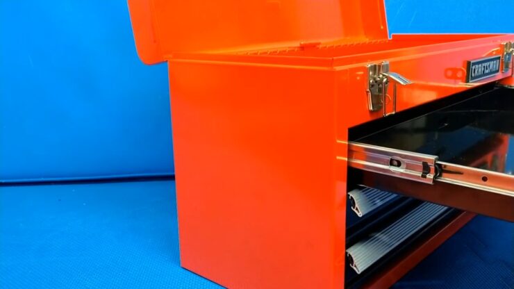 How to remove snap-on tool box drawers